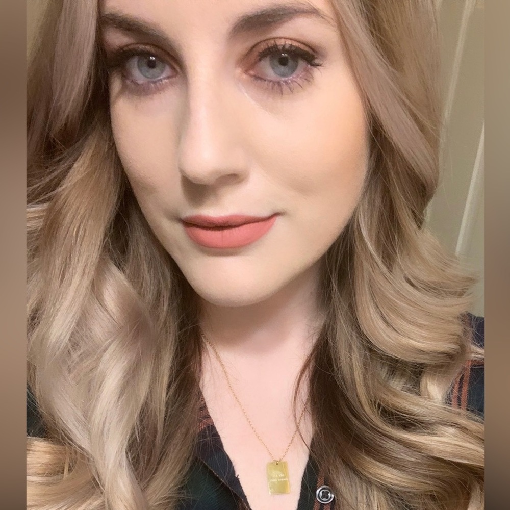 Meet your Posher, Janessa